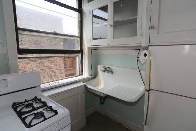 Apartment for rent at 1923 Winnemac #5, Chicago, IL 60640
