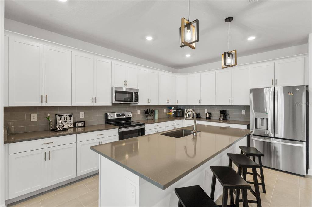 Apartment for rent at 8931 Takeaway Way, Davenport, FL 33896