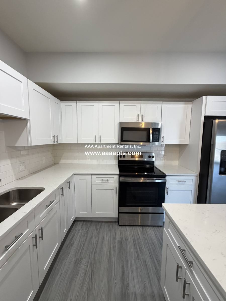 Apartment for rent at 247 Washinton Avee #34, Revere, MA 02151