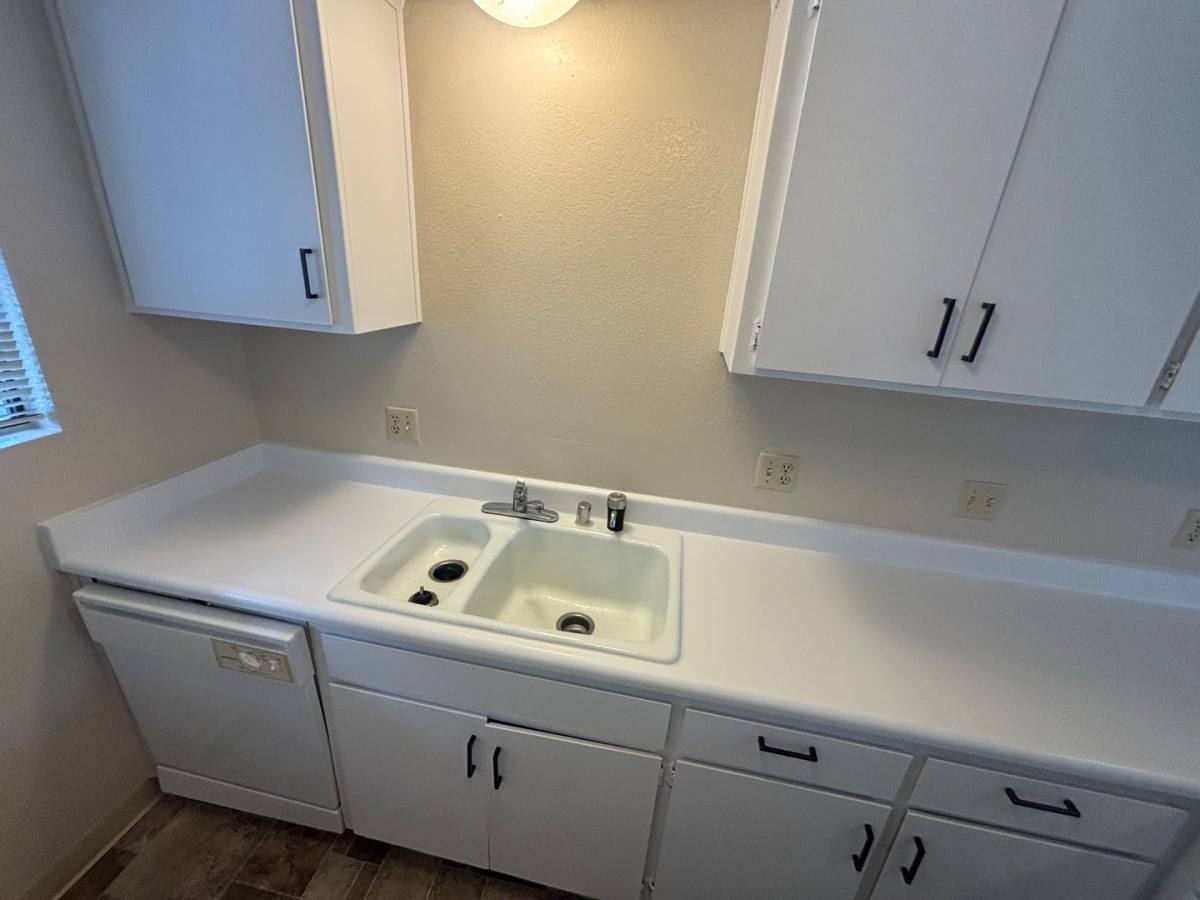 Apartment for rent at 190 Hoffman Ave, Auburn, CA 95603