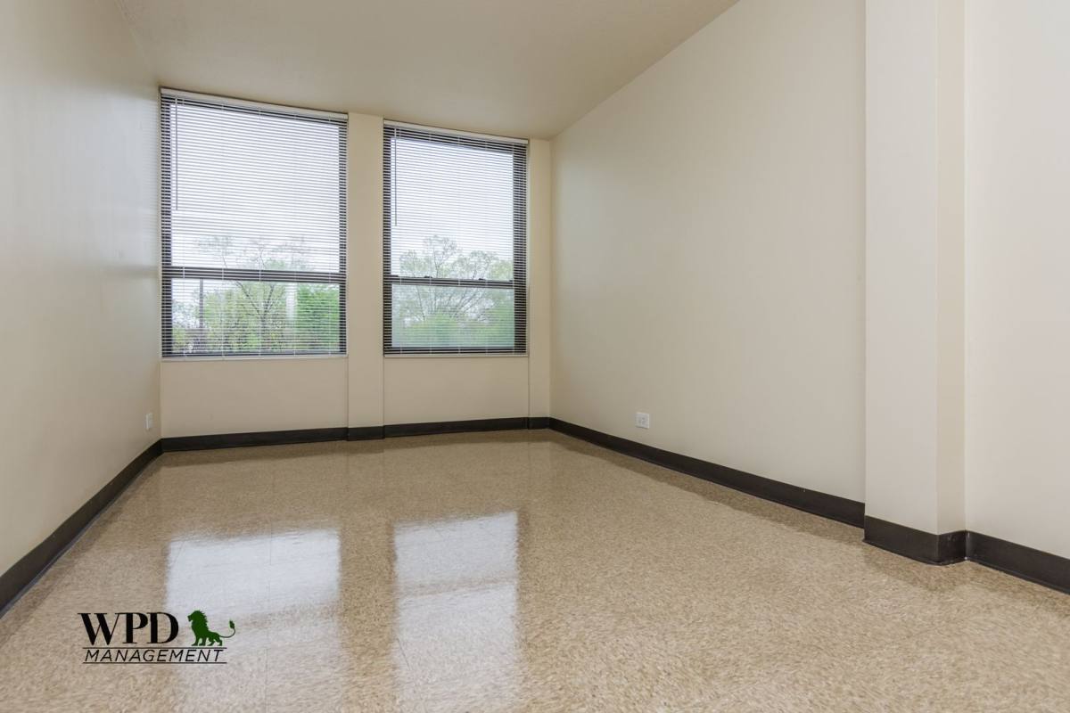 Apartment for rent at 6531 S Lowe Ave, Chicago, IL 60621