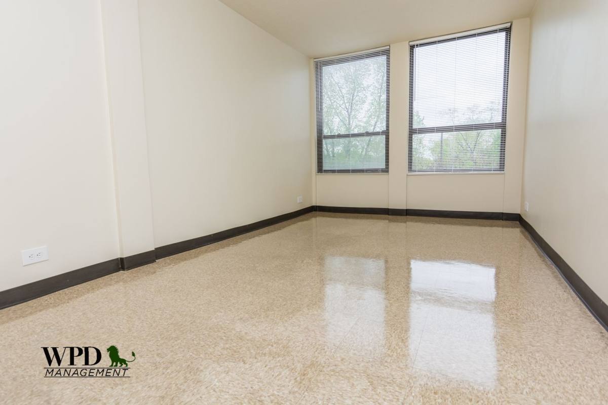 Apartment for rent at 6531 S Lowe Ave, Chicago, IL 60621