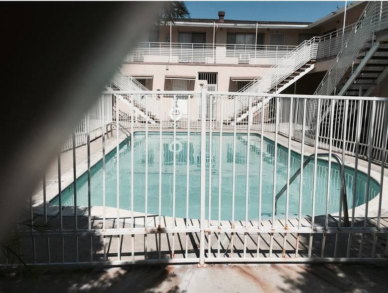 Apartment for rent at 8400 Amigo Ave, Northridge, CA 91324