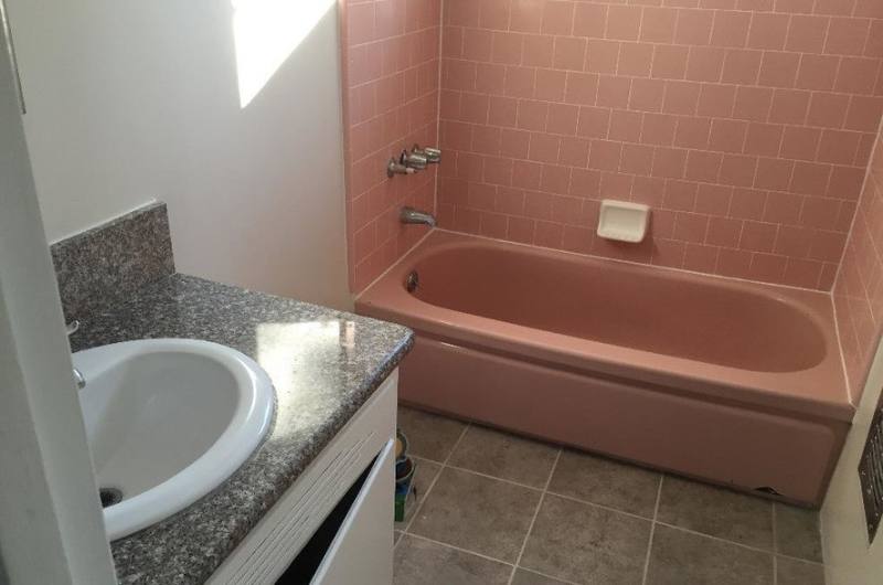 Apartment for rent at 8400 Amigo Ave, Northridge, CA 91324