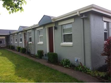 Apartment for rent at 1642 13th St SE, Salem, OR 97302