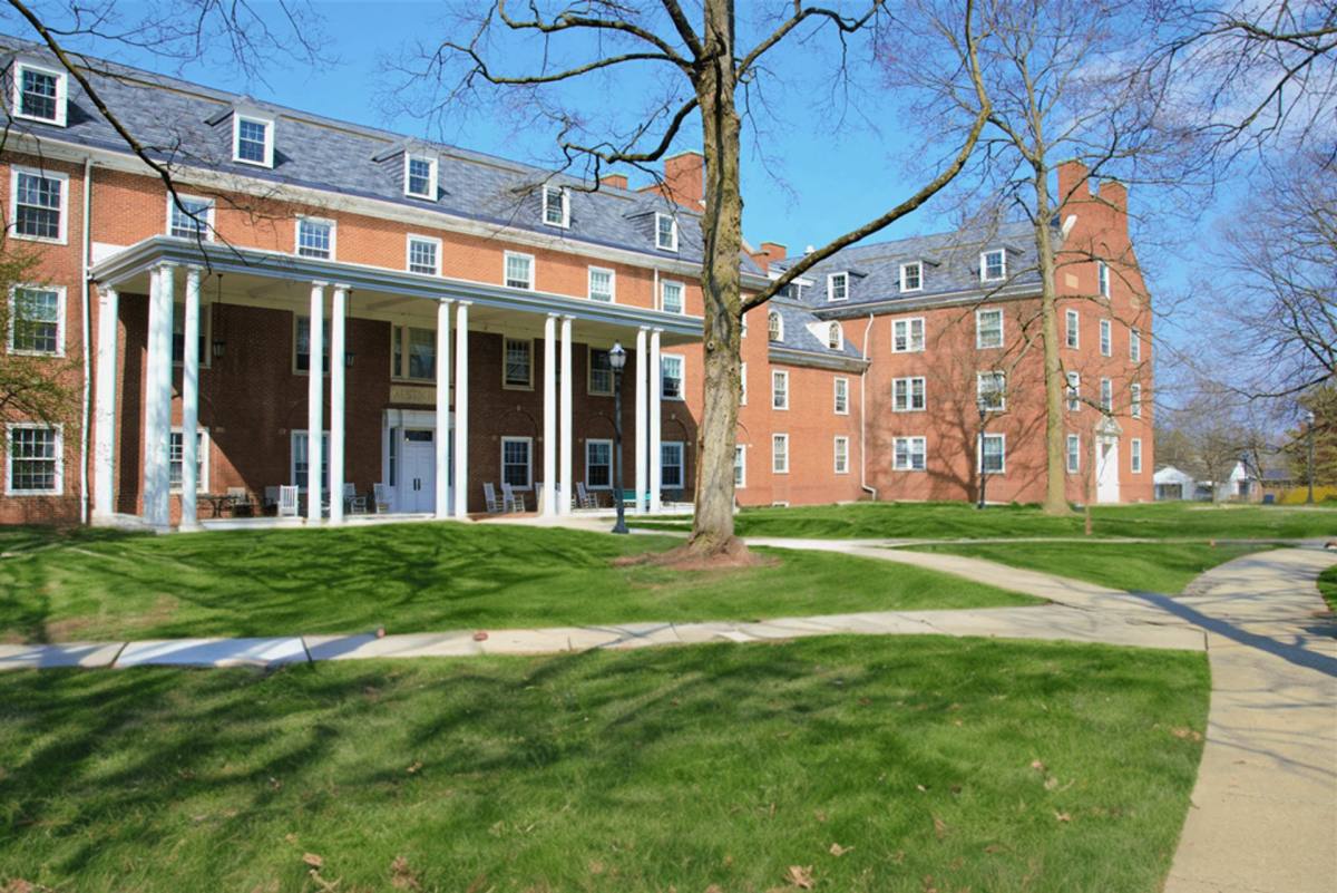 Apartment for rent at 95 Elizabeth St, Delaware, OH 43015