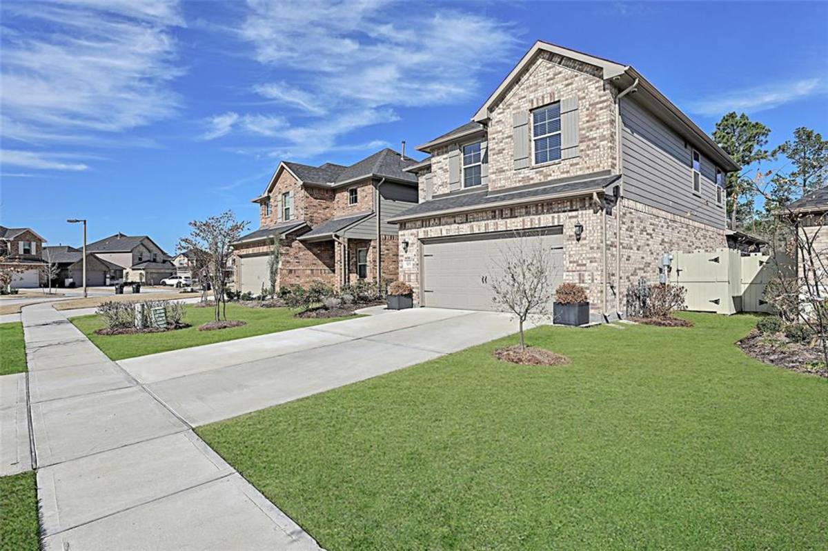 House for rent at 9295 Inland Leather Lane, Conroe, TX 77385