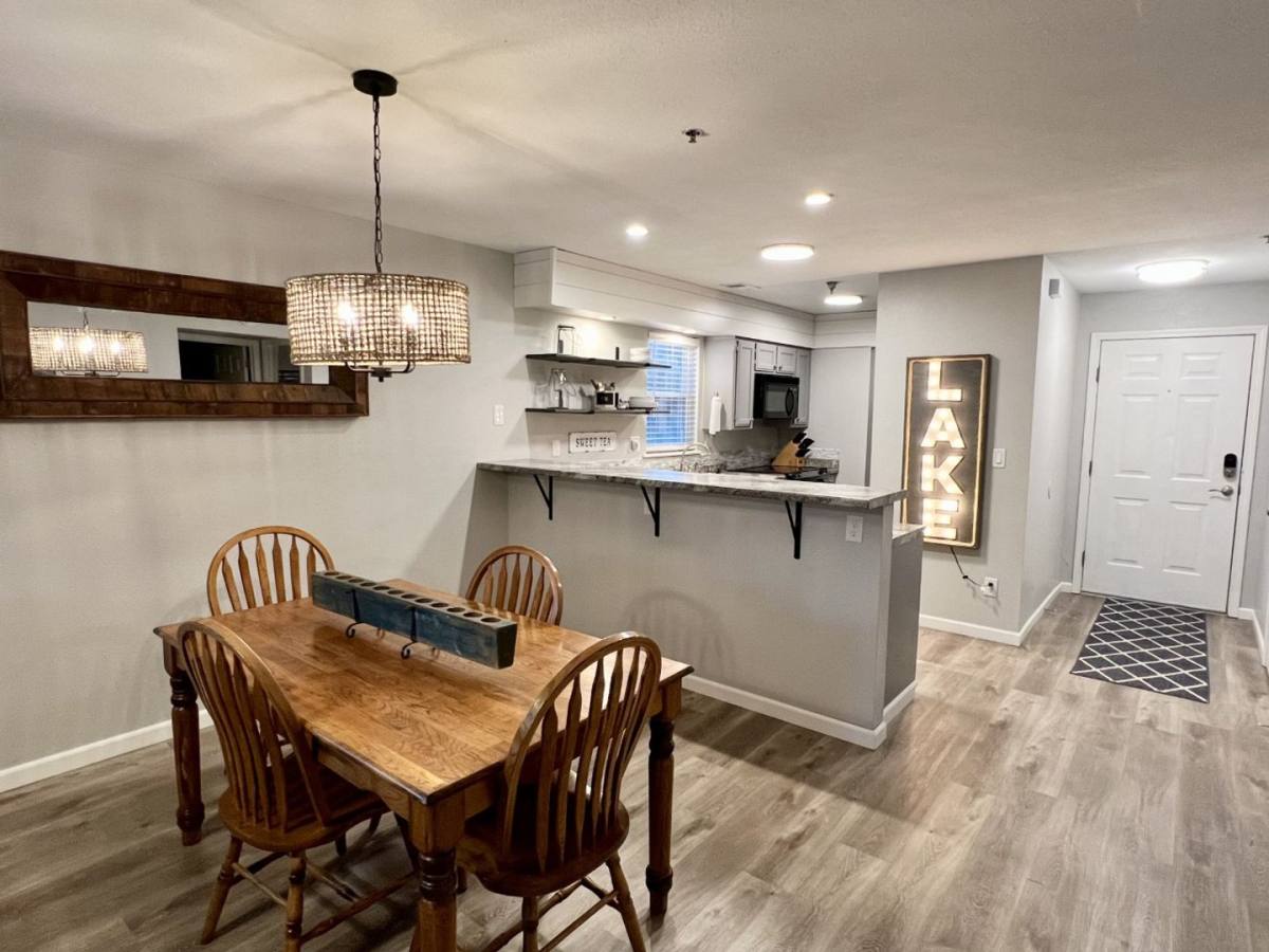 Apartment for rent at 2529 State Highway 176, Rockaway Beach, MO 65740