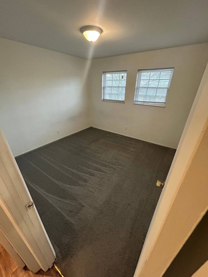 Townhouse for rent at 1210 Vista Court, Evansville, IN 47710