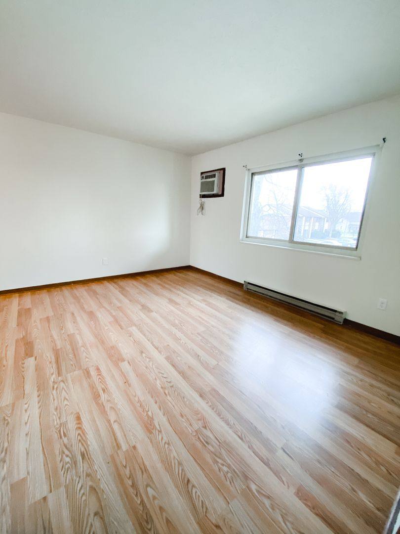 Apartment for rent at 805-811 E 10th St, Fowler, IN 47944