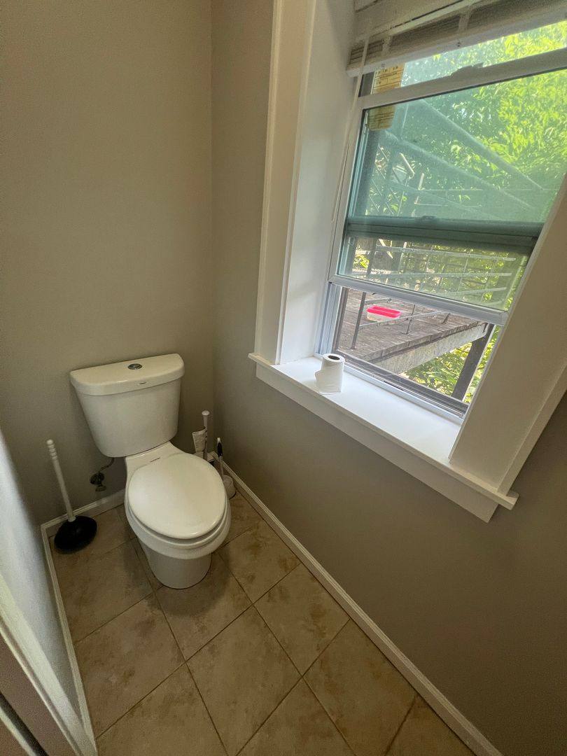 Apartment for rent at 11420 Hessler Rd, Cleveland, OH 44106