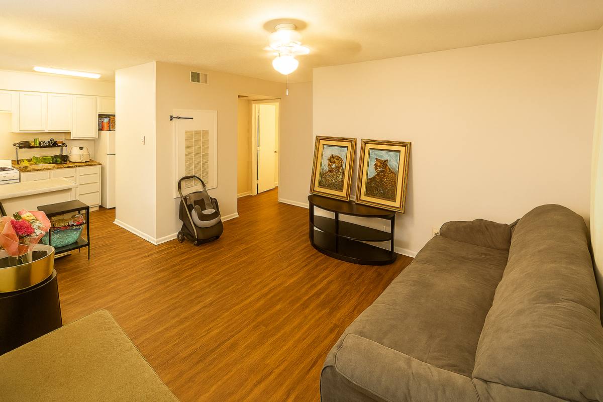 Apartment for rent at 1402 Holleman Dr, College Station, TX 77840