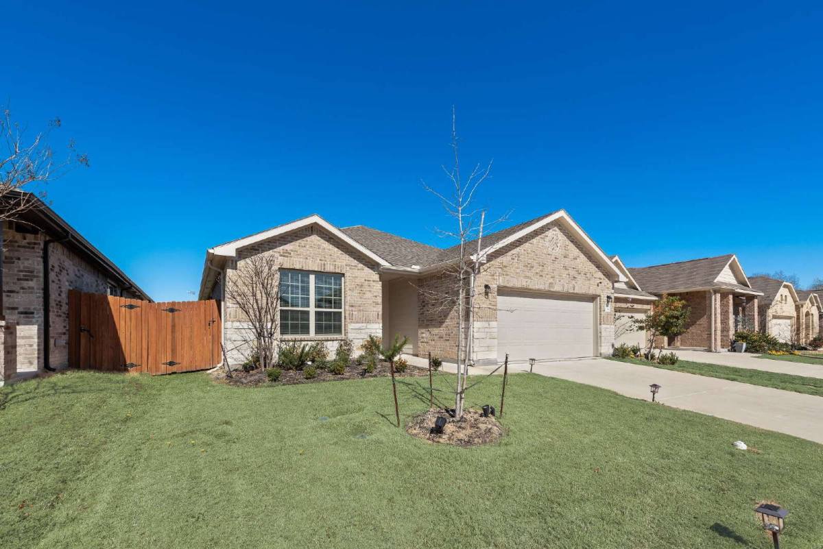 House for rent at 3251 Apple Creek Ave, Crandall, TX 75114