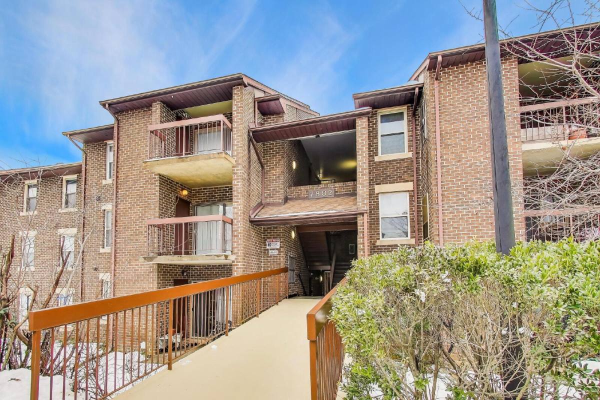 Condo for rent at 7802 Guildberry Court #201, Gaithersburg, MD 20879