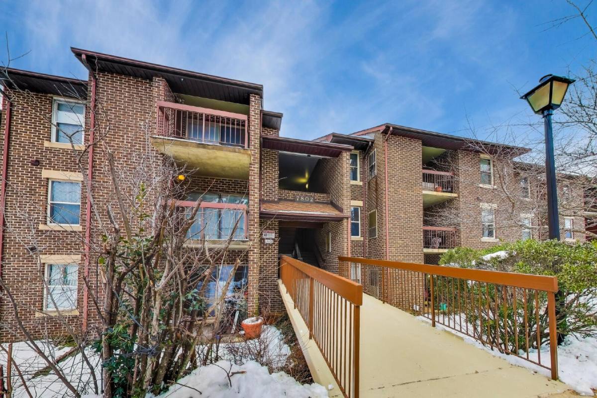 Condo for rent at 7802 Guildberry Court #201, Gaithersburg, MD 20879