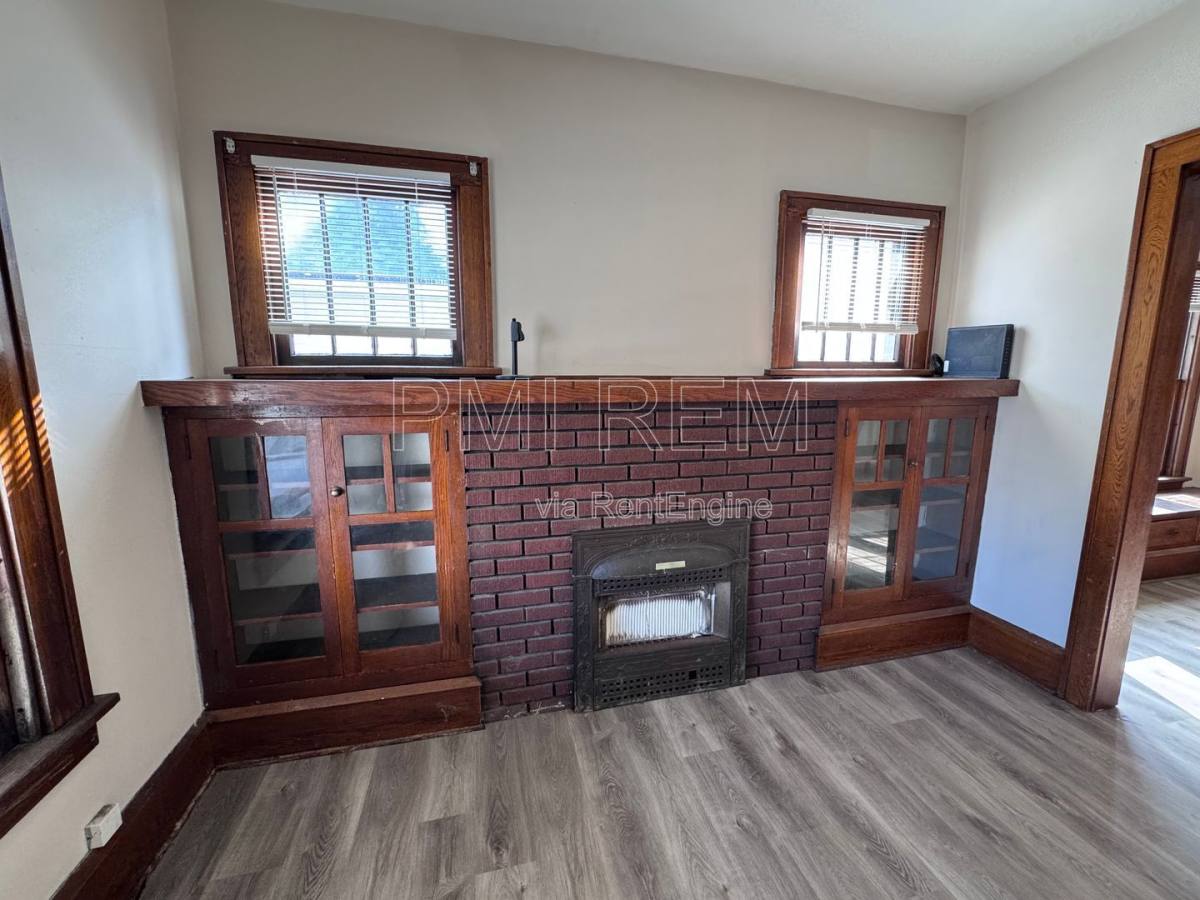 House for rent at 1023 Harrison Ave SW, Canton, OH 44706
