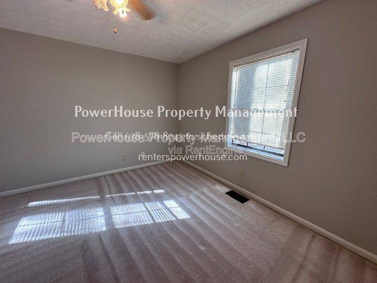 Townhouse for rent at 502 Oakwood Court, Woodstock, GA 30188