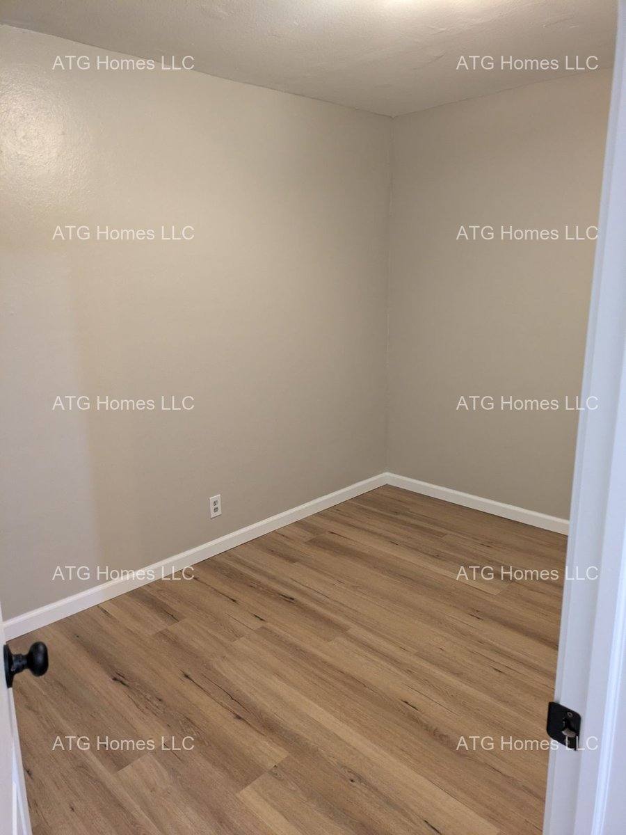 Townhouse for rent at 1006 N Carver St, Greensburg, IN 47240