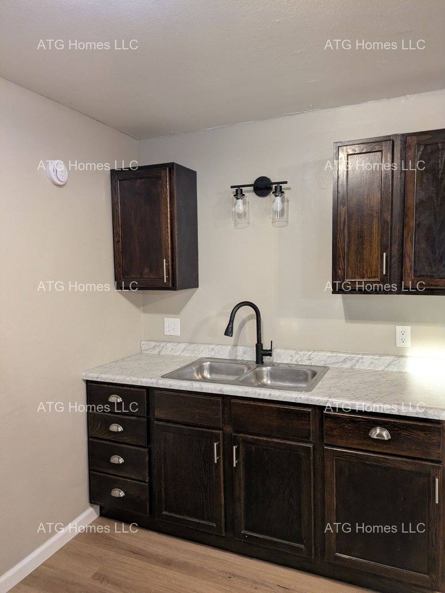 Townhouse for rent at 1006 N Carver St, Greensburg, IN 47240