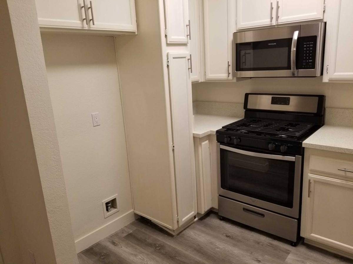 Apartment for rent at 20964 Vanowen St #110, Canoga Park, CA 91303