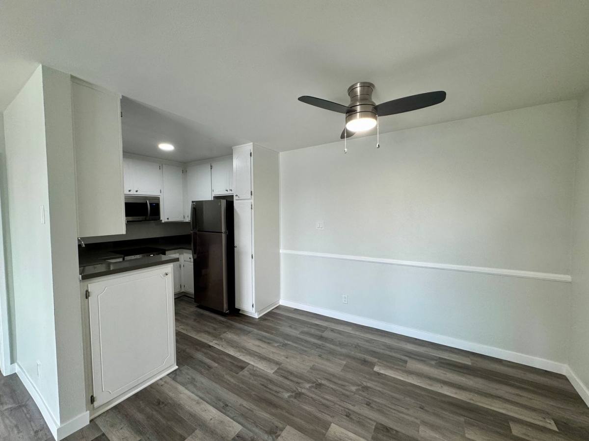 Apartment for rent at 1861 N Van Ness Ave, Los Angeles, CA 90028