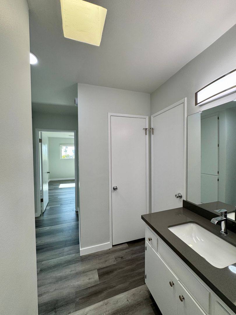 Apartment for rent at 1861 N Van Ness Ave, Los Angeles, CA 90028