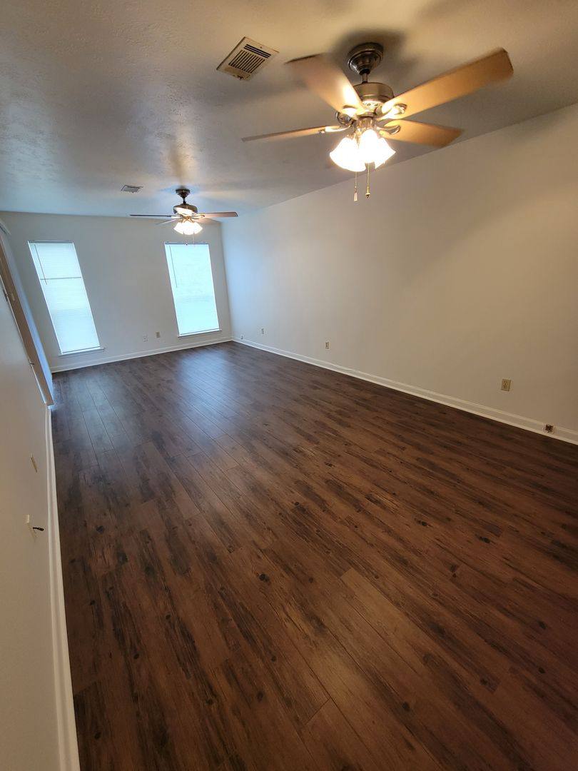 House for rent at 605 Navarro Dr, College Station, TX 77845