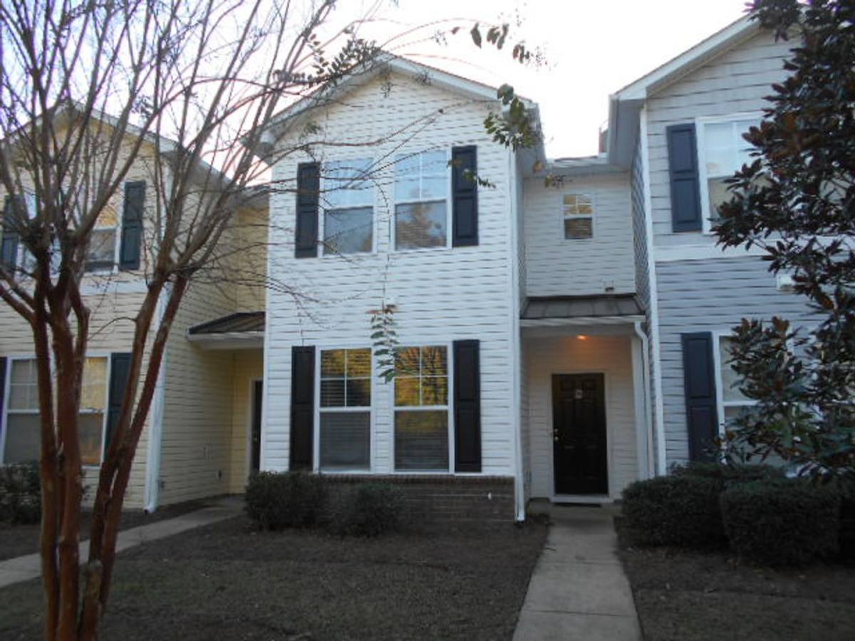 Townhouse for rent at 310 Kiskadee Loop, Conway, SC 29526