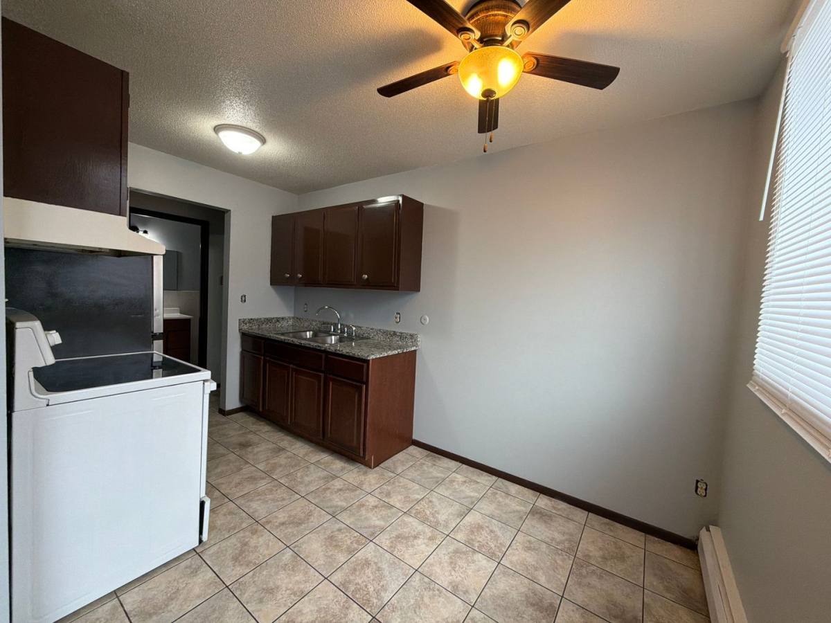 Apartment for rent at 1542 Marion St, Saint Paul, MN 55117