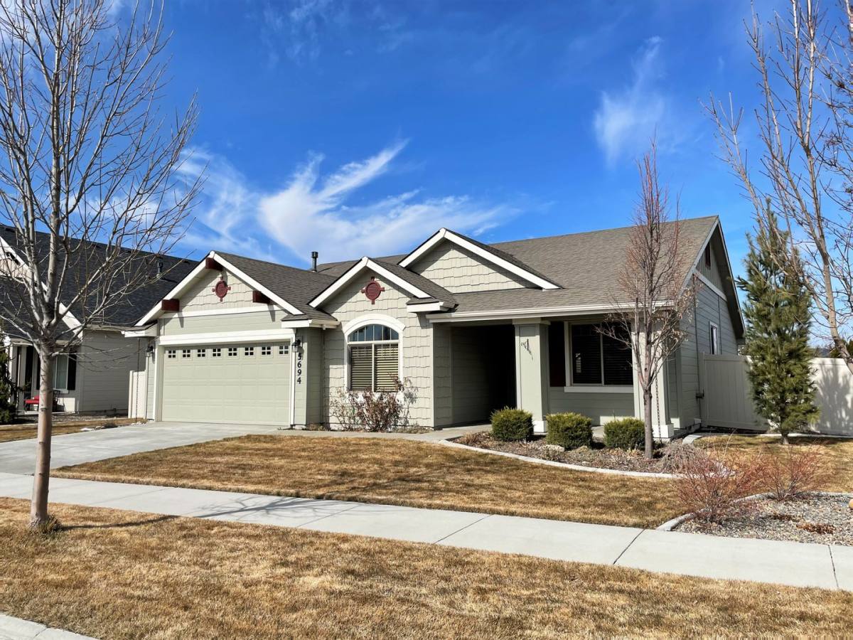 House for rent at 5694 W Combermere Dr, Eagle, ID 83616