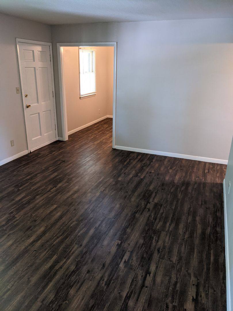 Apartment for rent at 407 W White St, Champaign, IL 61820