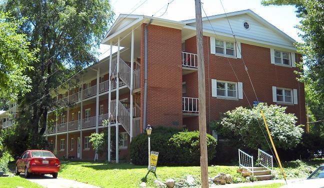 Apartment for rent at 407 W White St, Champaign, IL 61820