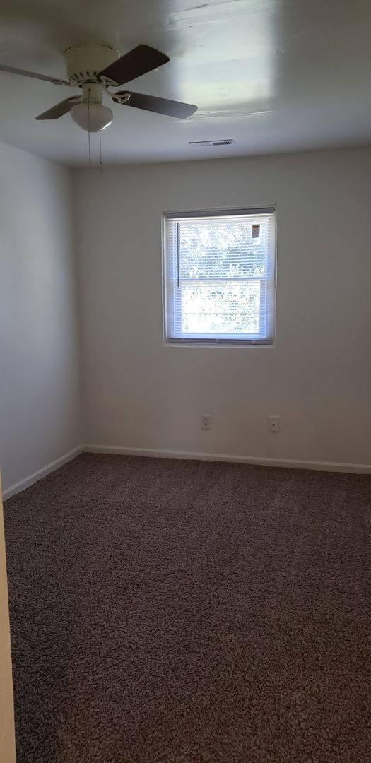 Apartment for rent at 940 Runyon Rd, Washington, NC 27889