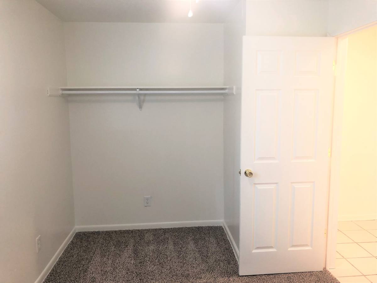 Apartment for rent at 940 Runyon Rd, Washington, NC 27889