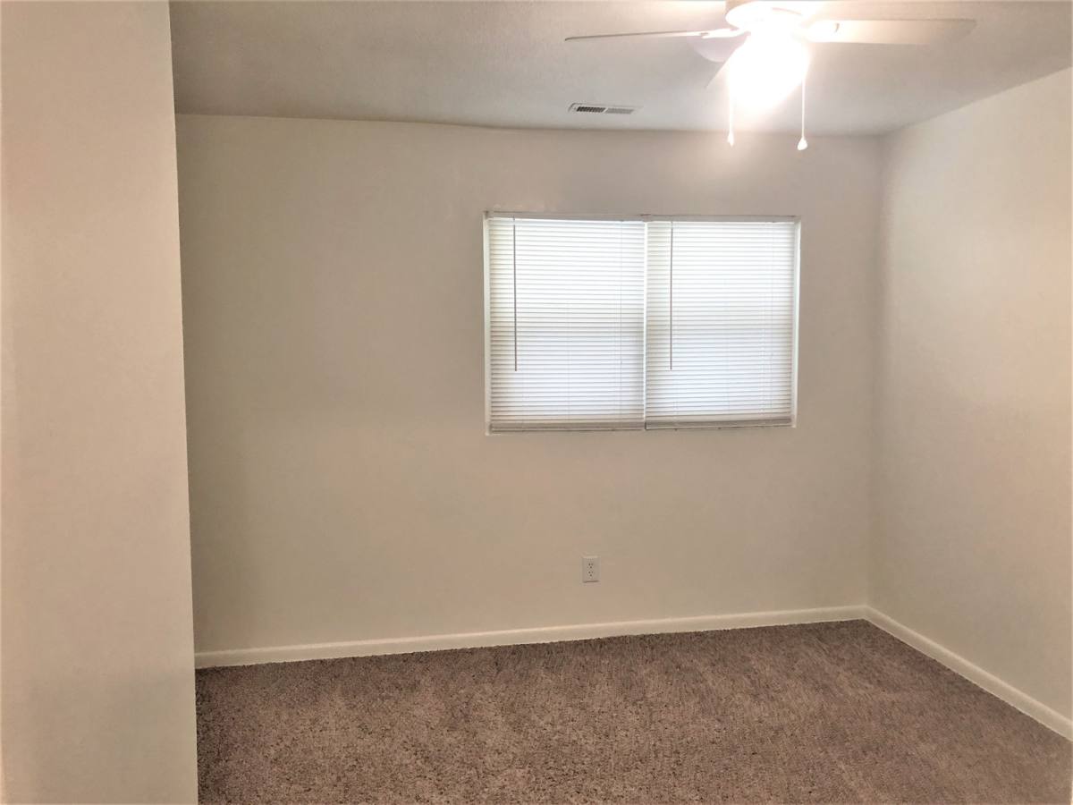 Apartment for rent at 940 Runyon Rd, Washington, NC 27889
