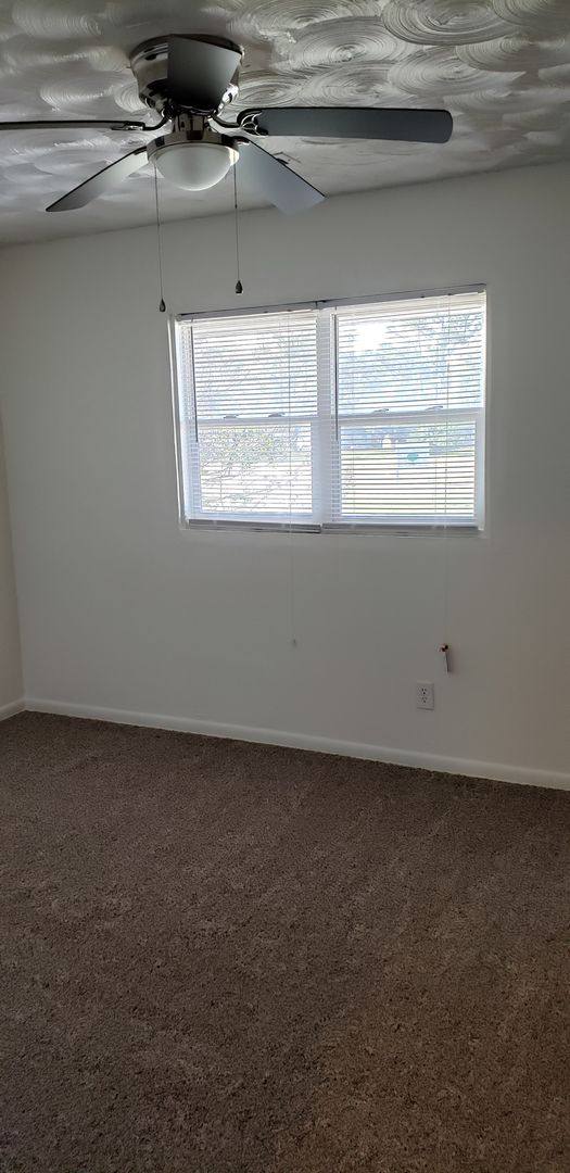 Apartment for rent at 940 Runyon Rd, Washington, NC 27889