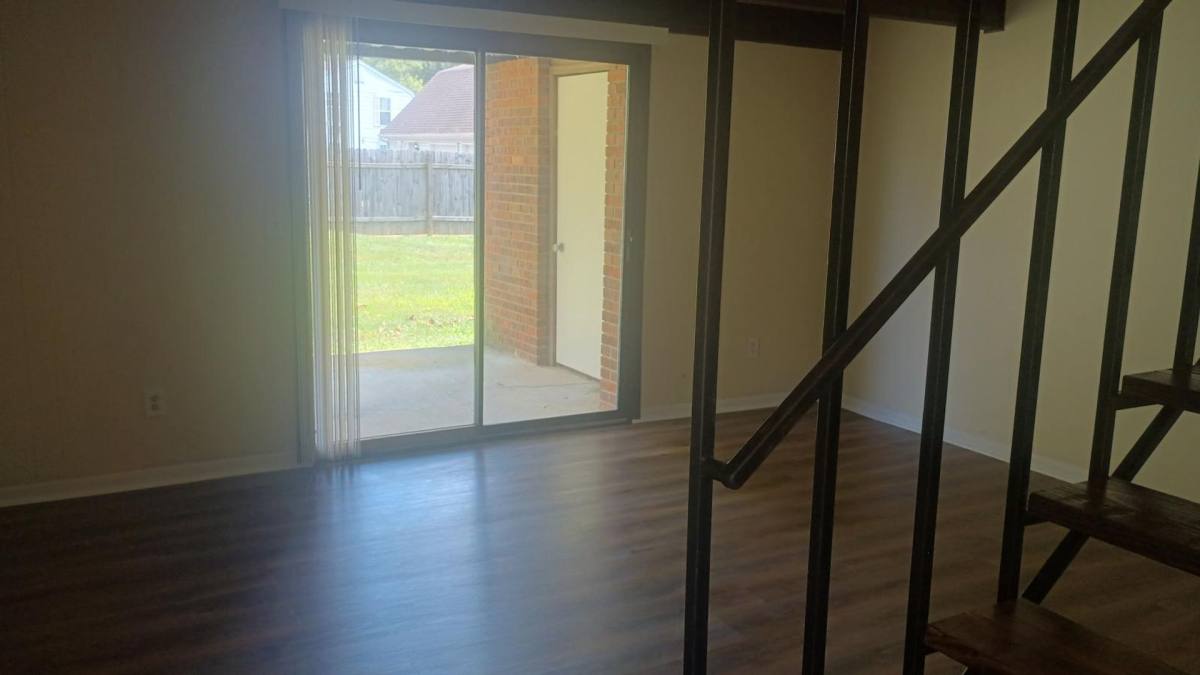 Apartment for rent at 1235 Nadine Dr, Heath, OH 43056