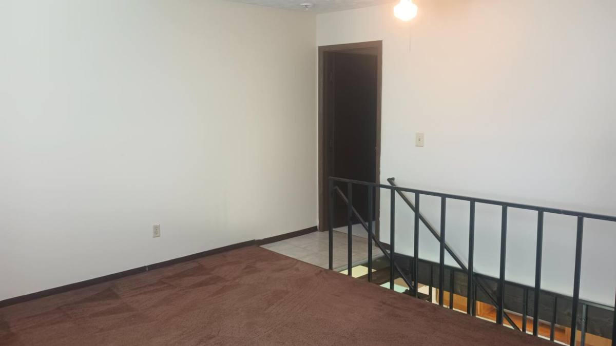 Apartment for rent at 1235 Nadine Dr, Heath, OH 43056