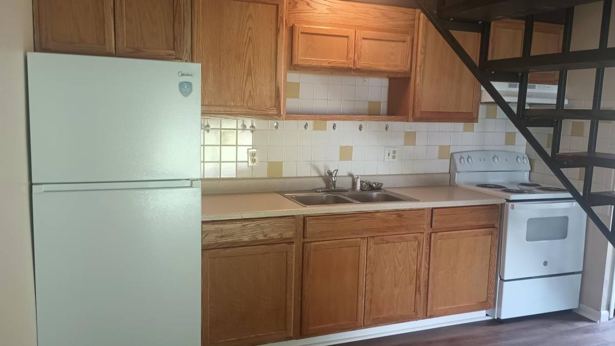 Apartment for rent at 1235 Nadine Dr, Heath, OH 43056