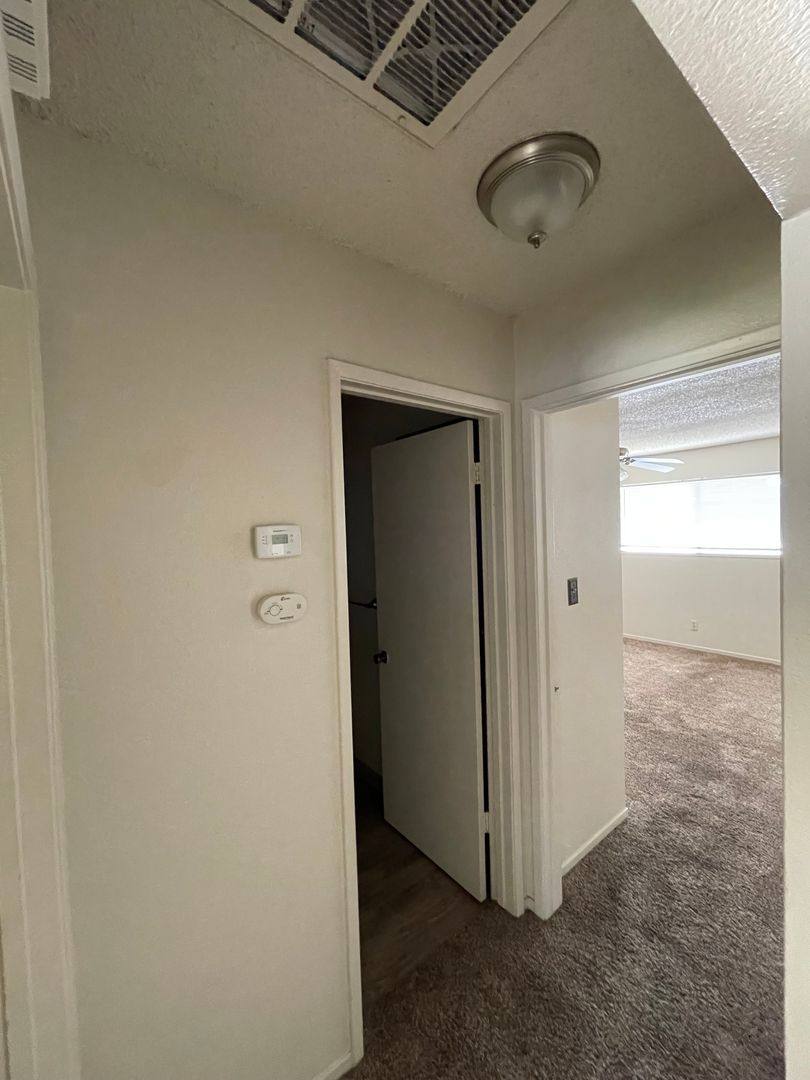 Apartment for rent at 291 W Alexander Ave, Merced, CA 95348