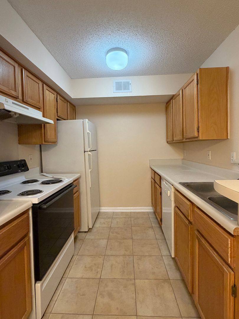 Apartment for rent at 4090 Dancing Cloud Court, Destin, FL 32541