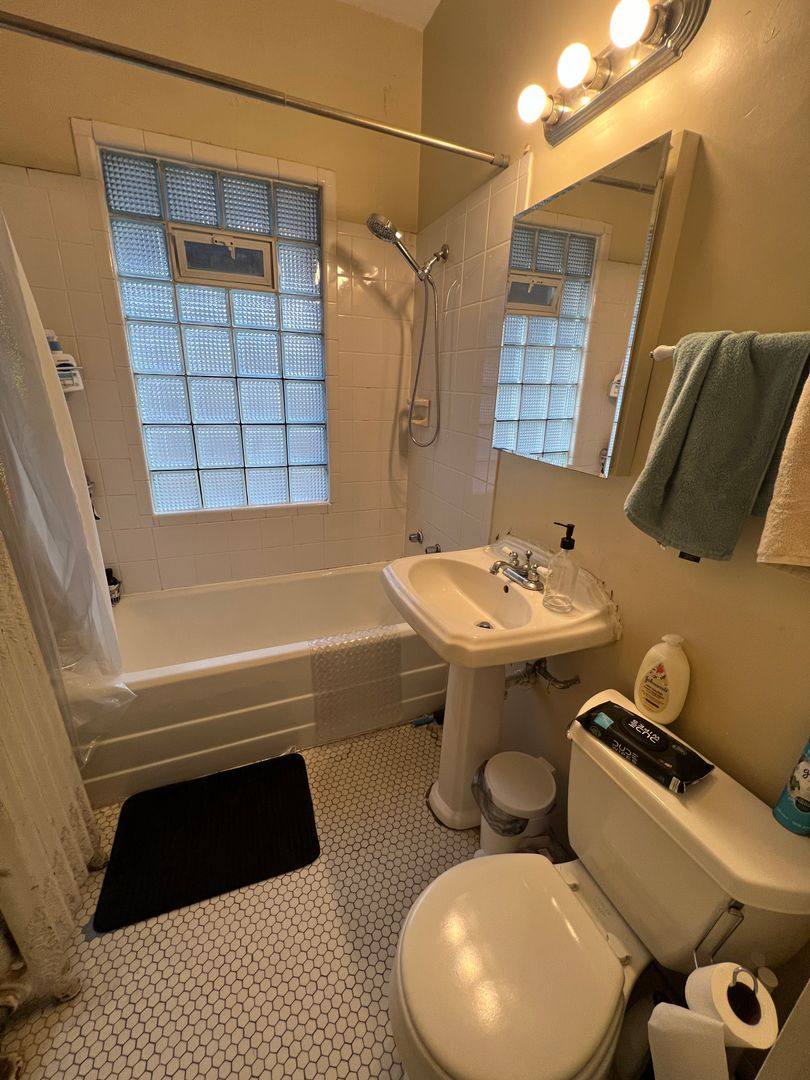 Apartment for rent at 2937-39 N Frederick Ave, Milwaukee, WI 53211