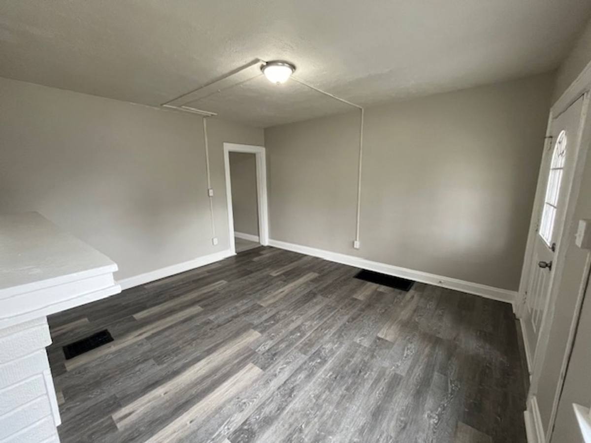 Apartment for rent at 87-97 N Burgess Ave, Columbus, OH 43204
