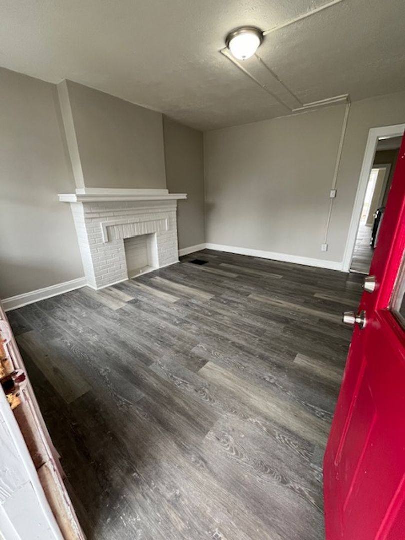 Apartment for rent at 87-97 N Burgess Ave, Columbus, OH 43204