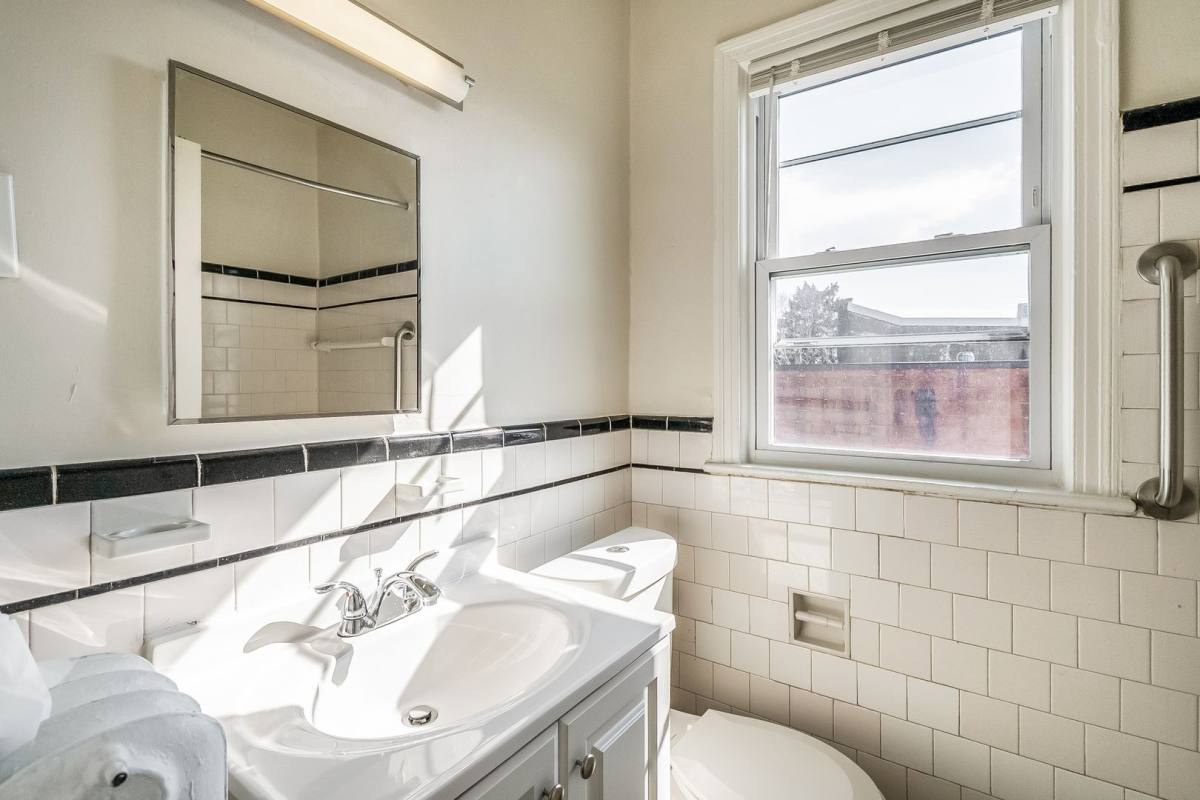 Apartment for rent at 723 12th St SE, Washington, DC 20003