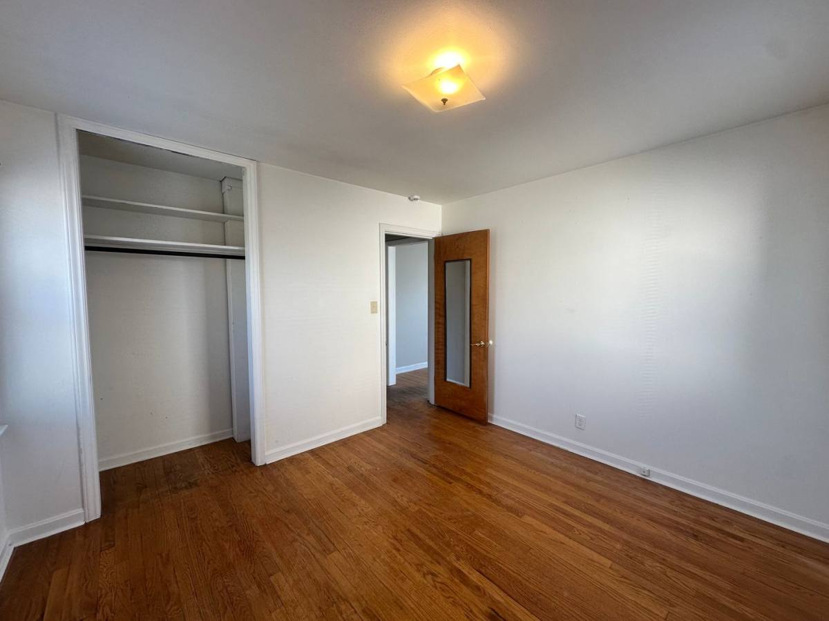 Apartment for rent at 3009 Rosedale Blvd, Louisville, KY 40220