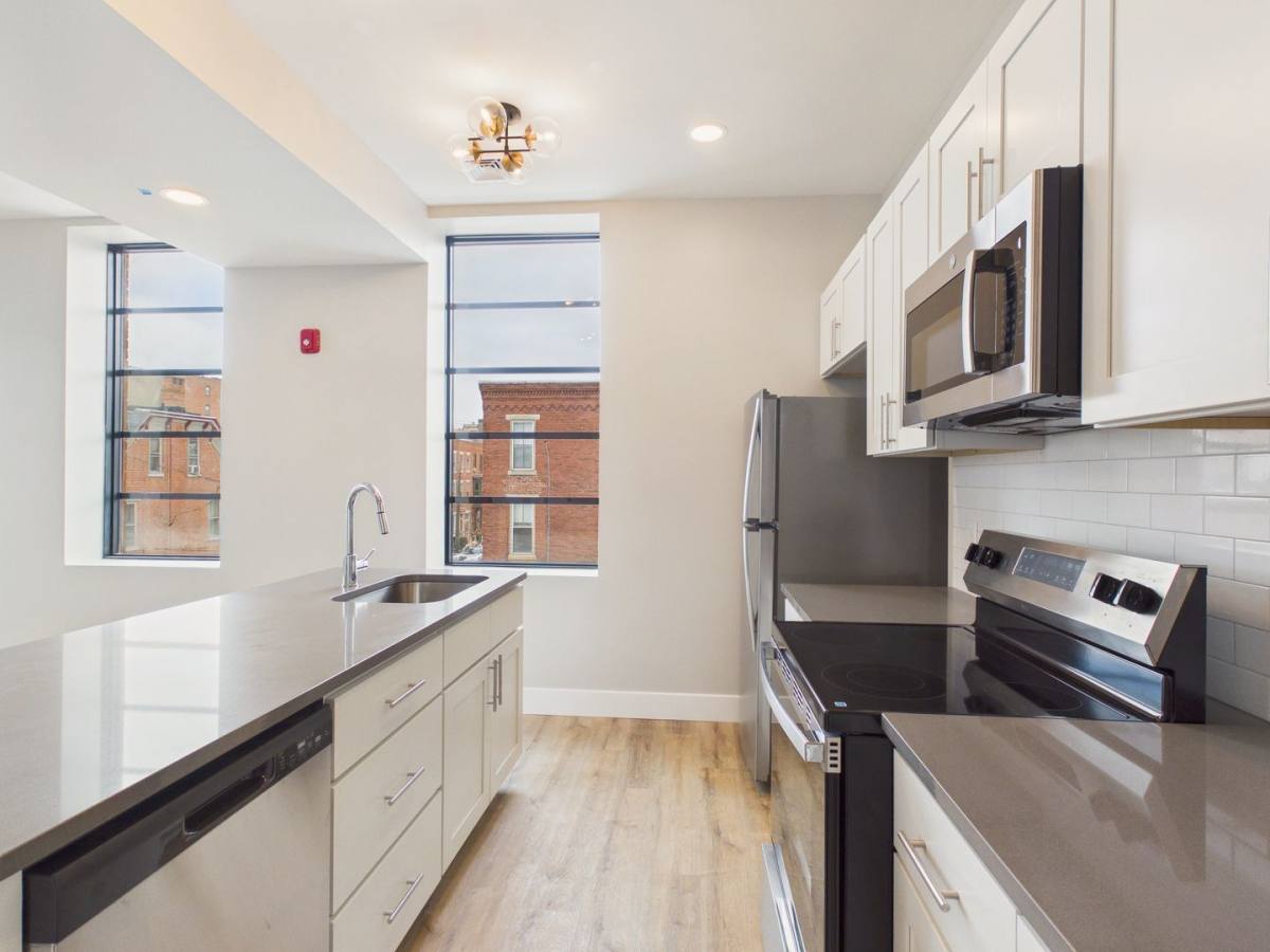 Apartment for rent at 1122 Green St, Harrisburg, PA 17102