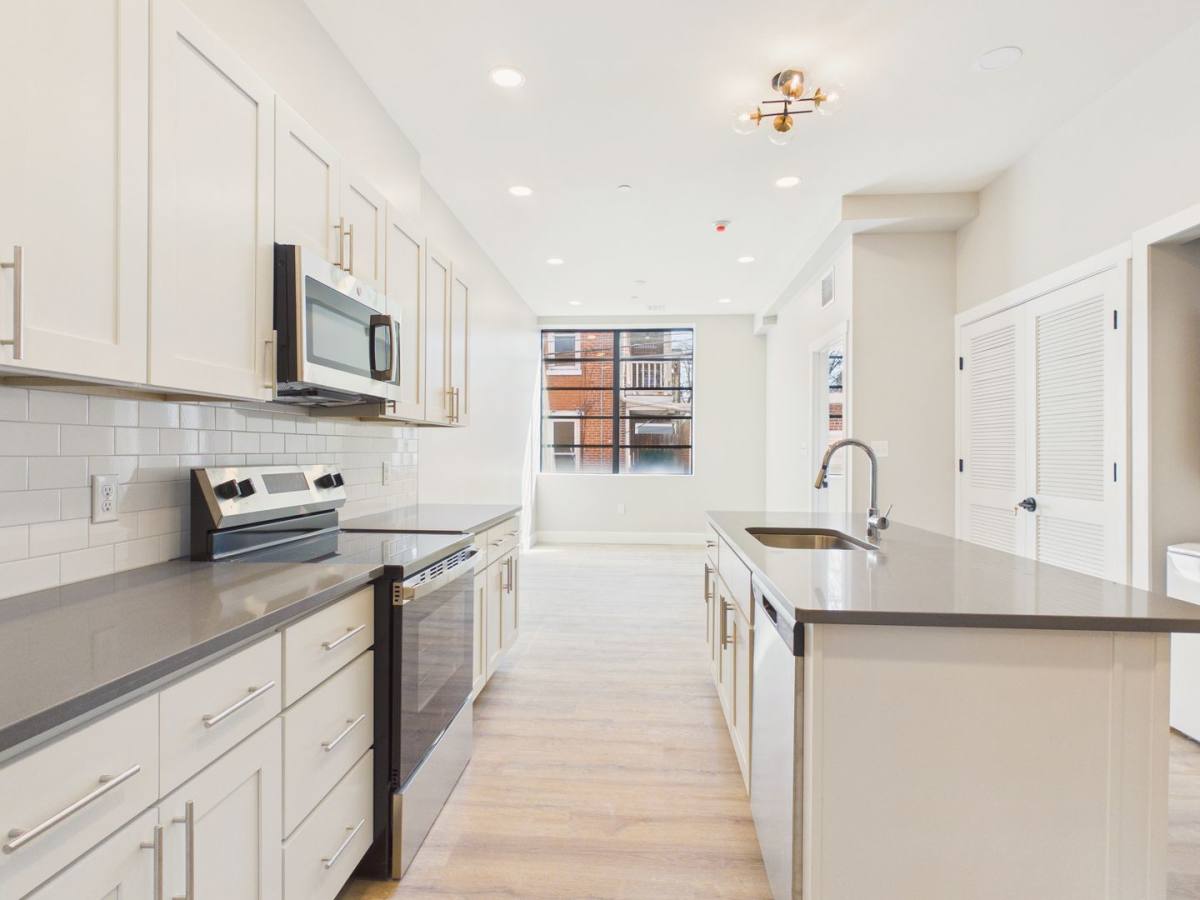 Apartment for rent at 1122 Green St, Harrisburg, PA 17102