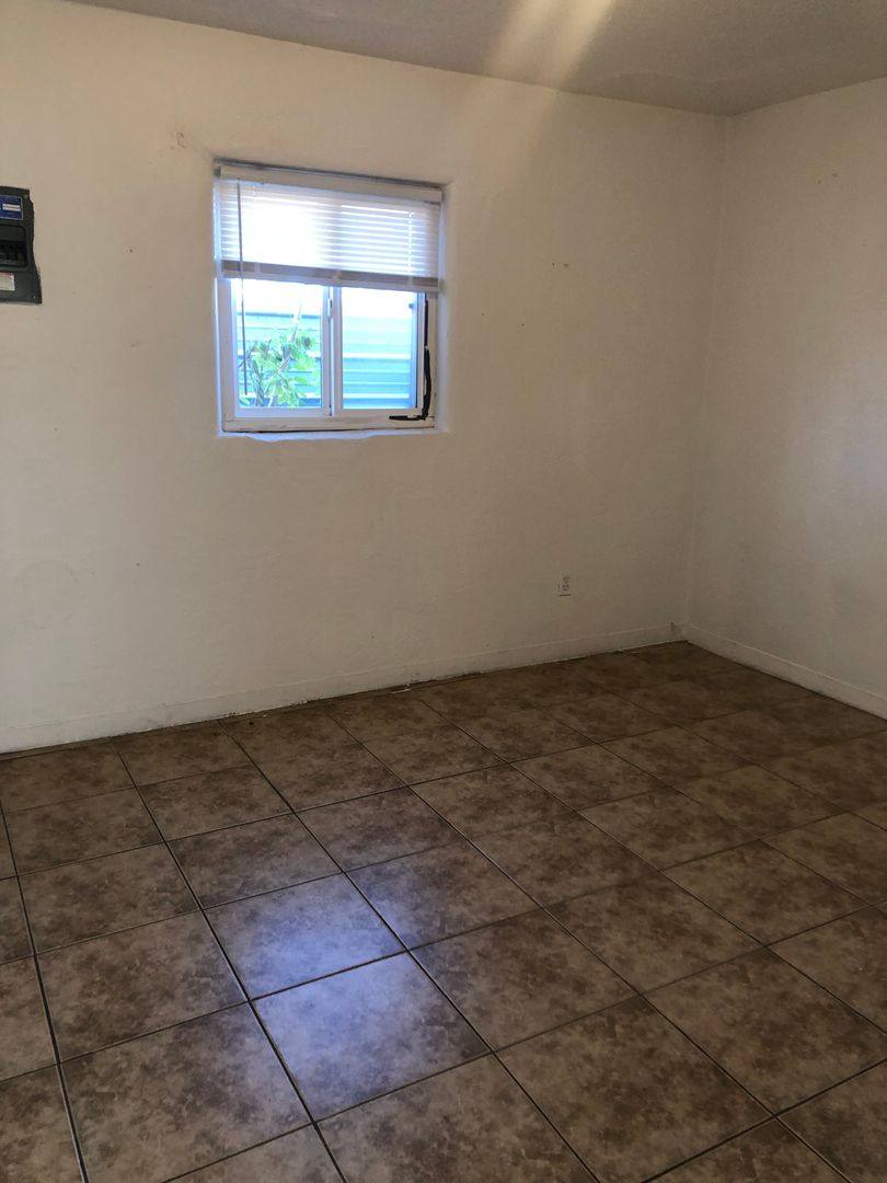 Apartment for rent at 324 Texas St SE, Albuquerque, NM 87108