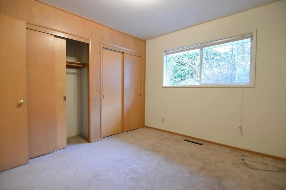 Apartment for rent at 3848 - 3850 SW Marigold St, Portland, OR 97219